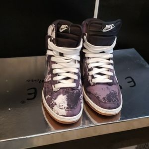 Womens Nike ski hi sneaker wedges